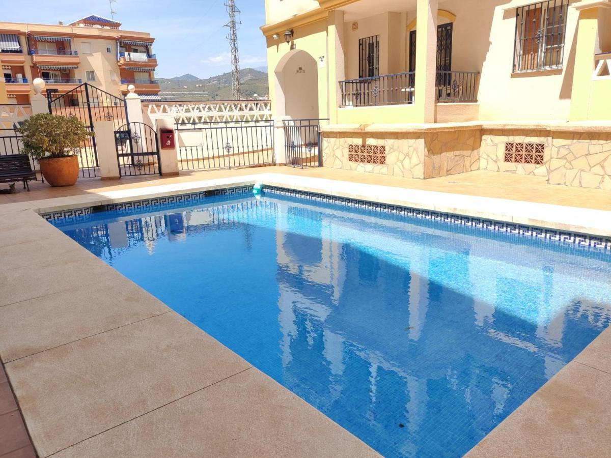 Precioso Apartamento Con Piscina Cerca De La Playa Torrox Costa Málaga Dış mekan fotoğraf